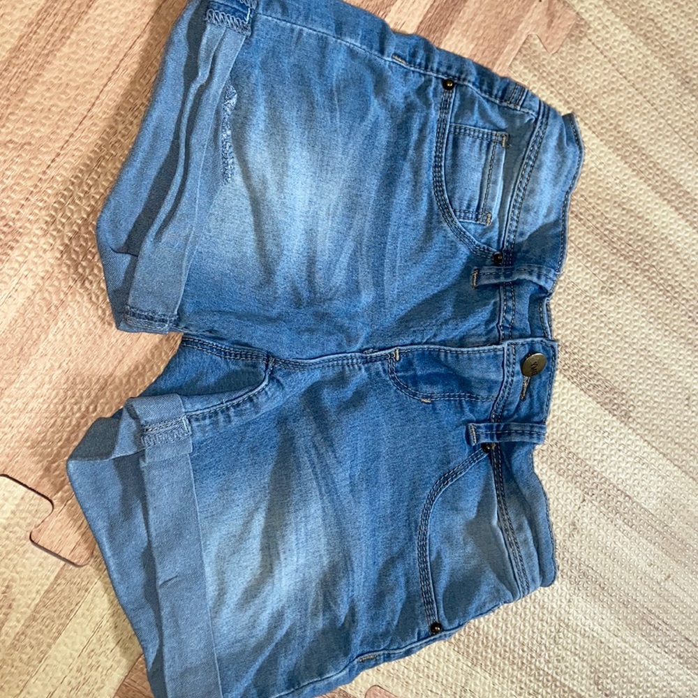 Girls short